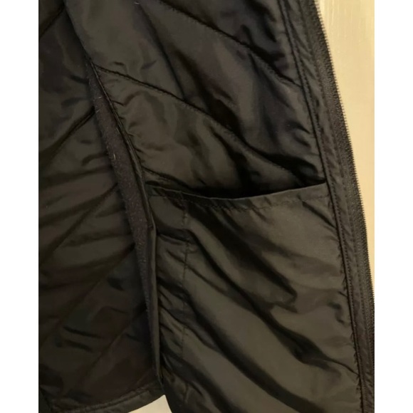 Women’s Black Columbia vest XS. - Picture 5 of 6